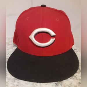 Cincinnati Reds hat 7 1/2